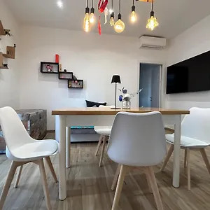 Apartment Il Tortellino Vagante - Elegant, Modena